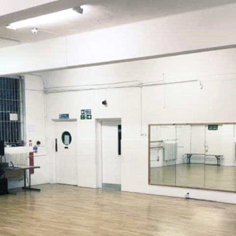 Dance Academy, Hinckley